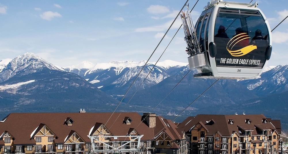 Glacier Mountaineer Lodge Golden Esterno foto