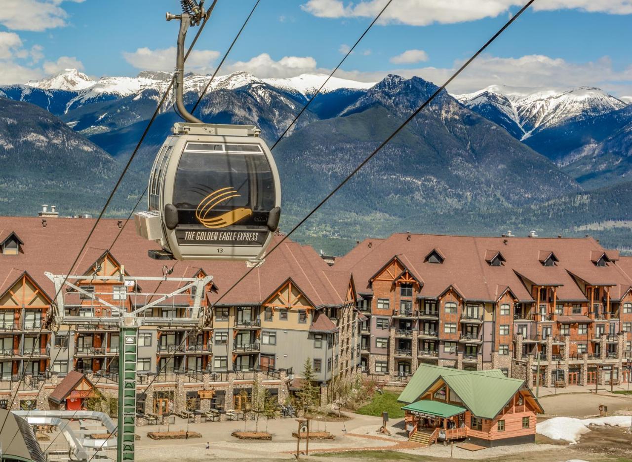 Glacier Mountaineer Lodge Golden Esterno foto